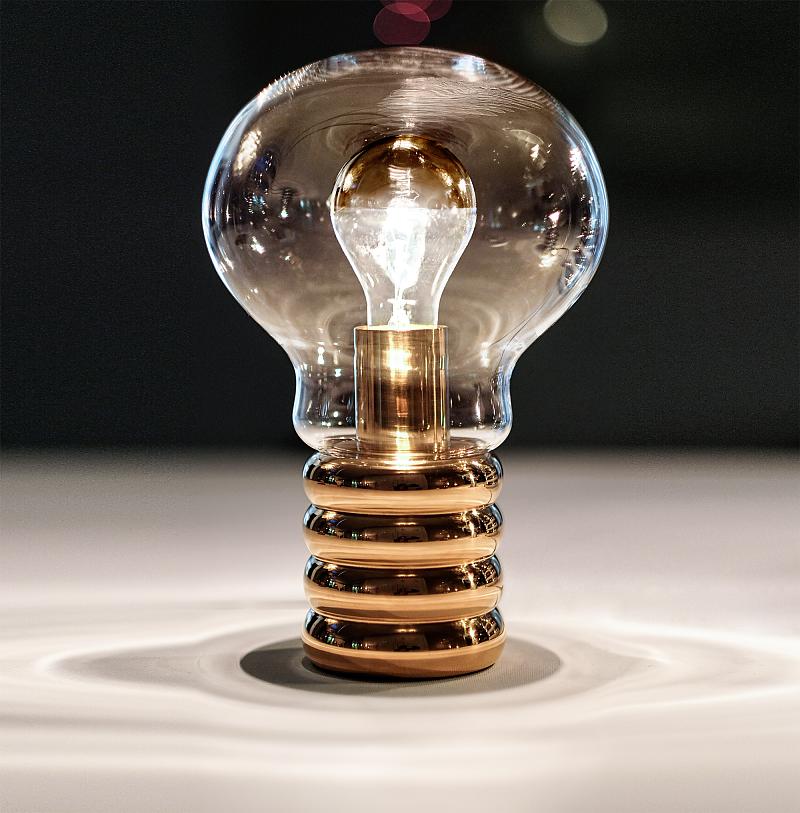 Ingo Maurer Lampadina in ottone Lampada di design in ottone