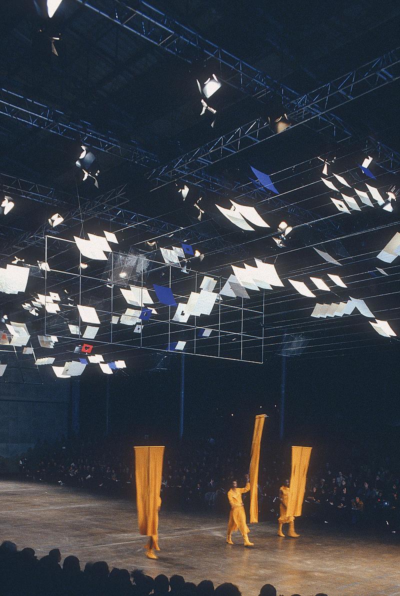 Ingo Maurer: Ingo Maurer: Issey Miyake Fashion Show