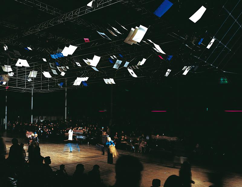 Ingo Maurer: Ingo Maurer: Issey Miyake Fashion Show