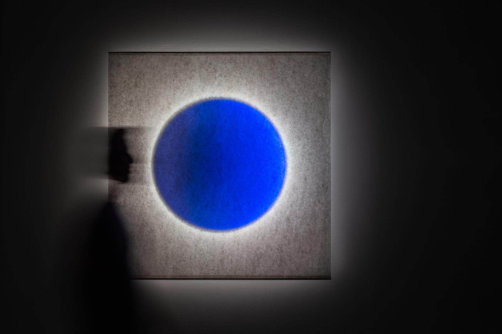 Moodmoon — Ingo Maurer — Wall / Hanging svietidlo